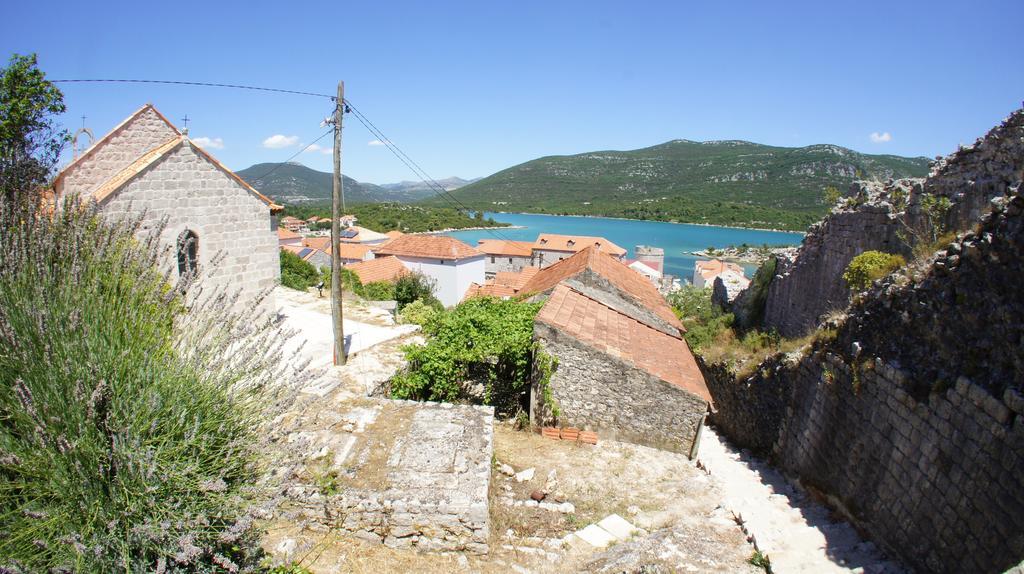 Holiday Home Korta Mali Ston Bagian luar foto